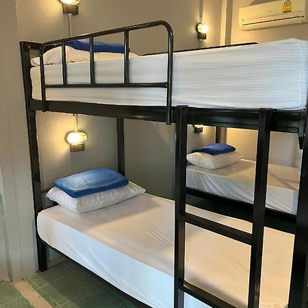 Revolution Pai In Town Hostel Εξωτερικό φωτογραφία