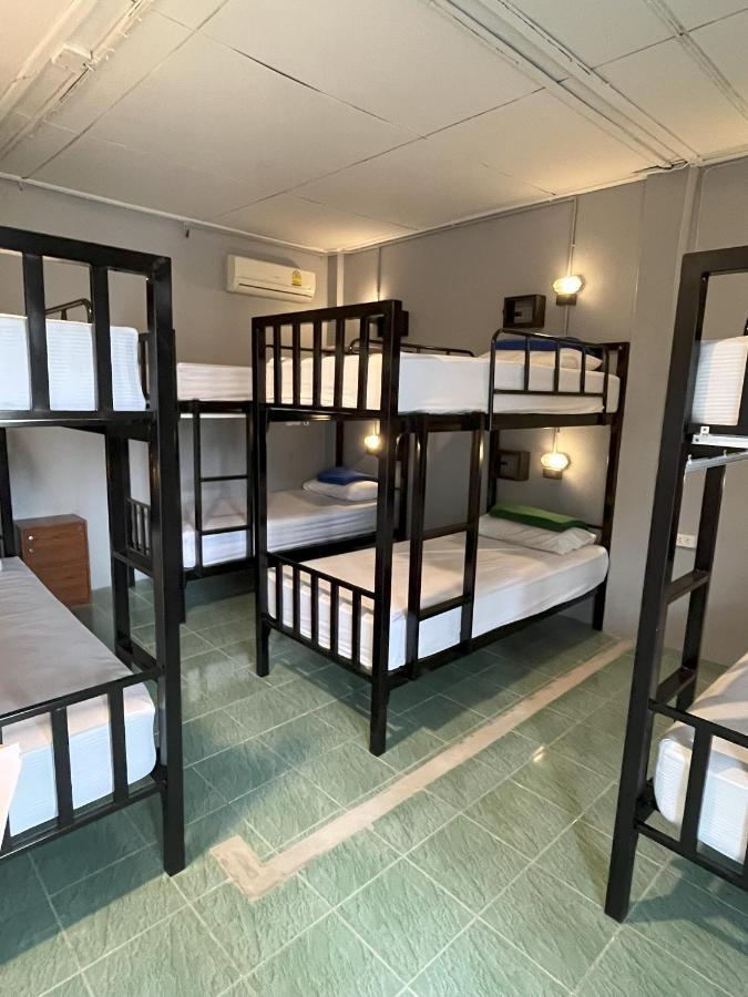 Revolution Pai In Town Hostel Εξωτερικό φωτογραφία